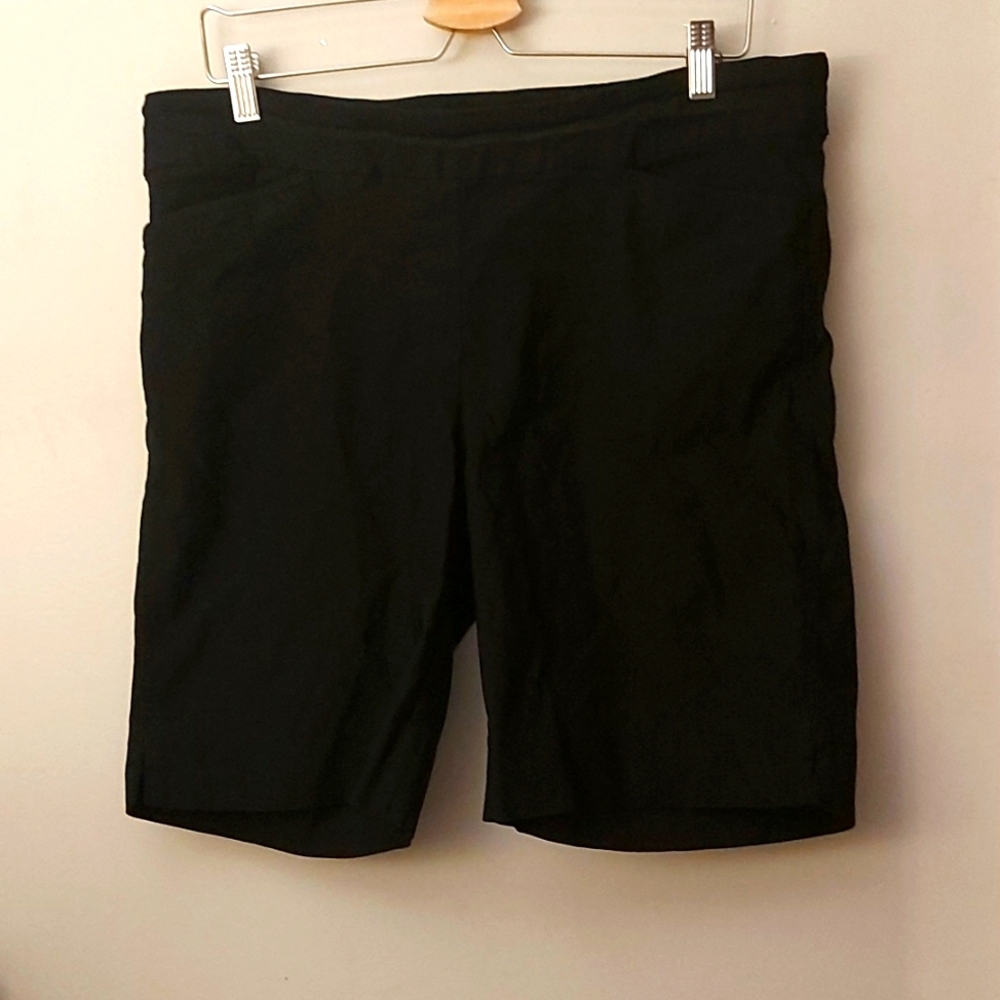 Hilary Radley Shorts